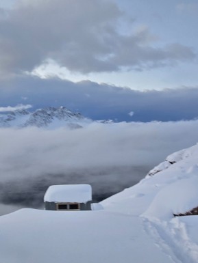 Autumn (uh Winter?) came in hard last week at Caroline Hut ❄️
We arrived to bare rock… and woke up to winter. Over a metre of cold powder fell during the course — 30cm on day one, and it just kept coming. Gale to severe gale force winds had us holding onto our hoods and adapting plans daily.
Despite the wild weather, the team got it done. A brief window along the ridge when the wind eased, the rest of the time honing skills close to the hut (so good to have a warm hut with a fire 🔥 ). With so much fresh snow, there was plenty of opportunity to learn in real conditions — avalanche awareness, companion rescue, and group scenarios became part of the classroom.
Ropes were going up while pitching on the final day, and digging out trad placements from under a metre of snow definitely kept things interesting.
From rock to full winter in a matter of days — a proper introduction to the realities of the mountains.
📸 @biaboucinhas & E. Holden
#mountaineering #alpinecourse #winteriscoming #avalancheawareness #wintermountaineering - Autumn (uh Winter?) came in hard last week at Caroline Hut ❄️ We arrived to bare rock… and woke up to winter. 6
