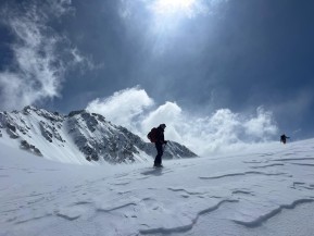 Another epic week up the Cass! ❄️⛷️
The recent westerlies have delivered plenty of top-ups and the snow cover is looking mint.
Long spring days, deep turns, and that unbeatable Cass Valley feeling. 🌄
#CassValley #SkiTouringNZ #MackenzieBackcountry #AlpineRecreation #SpringSkiing #TekapoAdventures #RealBackcountry #BackcountrySkiing #NZMGA #GuidesLife - Another epic week up the Cass! 2