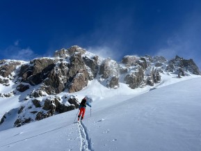Another mission up to O’Leary’s Hut in the Cass Valley — and what a trip! ⚡️
⛷️🌨️ Spring ski touring at its finest: wild weather, shifting snow, and just enough clear spells to chase fresh turns between the storms.
The Cass delivered again with that perfect mix of effort, reward, and adventure that keeps us coming back for more.
And yes… the legendary O’Leary’s hot tub was steaming under the stars 🔥✨
#CassValley #SpringSkiTouring #BackcountryNZ #BackcountrySkiing #RealBackcountry #SkiUphill #EarnYourTurns #AlpineRecreation #NZMGA #GuidesLife - Another mission up to O’Leary’s Hut in the Cass Valley — and what a trip! 3