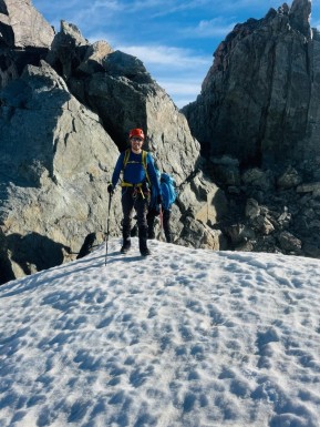 🏔✨ What a trip! Huge congrats to Lorenzo and Rianne from the Netherlands — you absolutely smashed it on your Ball Pass adventure with us! 🇳🇱❤️🇳🇿
Over three days we explored high alpine terrain, enjoyed jaw-dropping views of Aoraki/Mt Cook and the Southern Alps, and dialed in new mountain skills together — from crampons to ice-axe practice and everything in between. 🧗♀️🥾❄️ 
Although the weather didn’t quite play ball on the final day and we couldn’t cross the pass, the journey was packed with unforgettable moments, incredible scenery, and heaps of learning along the way. 🌄📸
Thanks for bringing such great energy and good vibes — it was a pleasure sharing this slice of Aotearoa with you! 💫
📸 P. Stevens
Who’s up for the next challenge? 😉
🔗 https://alpinerecreation.com/new-zealand-alpine-hikes-trekking-and-snowshoeing/trans-alpine-crossings-and-traverses/ball-pass-crossing
#BallPassCrossing #MountainJourney #AorakiMountCook #SouthernAlps #NZMGA - 🏔✨ What a trip! 5