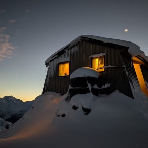 Want to become a confident winter mountaineer?
Our 5-day Winter Mountaineering Course is designed to give you the skills to move safely and efficiently through alpine terrain in winter — from cramponing and ice axe use, to ropework, navigation, and avalanche awareness.
Based at a heated private hut, you’ll train in real conditions in one of the best alpine classrooms in New Zealand.
✔ Ice axe & crampon techniques
✔ Snow anchors & rope systems
✔ Avalanche awareness & rescue
✔ Route finding & mountain weather
Courses run May–October
🚫 23-27 May FULL
✅ 5-8 June (1 space)
✅ 1-5 July (1 space)
✅ 6-10 July (1 space)
🚫 11-15 July FULL
🚫 1-5 August FULL
Build the skills. Unlock bigger objectives.
#WinterMountaineering #MountainSkills #Crampons #AorakiMountCook #CarolineHut - Want to become a confident winter mountaineer? 4