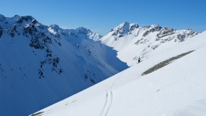 Big thanks to Alex for sharing these awesome shots from our recent ski touring trip in the Cass Valley 🙌
❄️ Fresh snow, big smiles and incredible scenery made for a memorable few days exploring one of our favourite backcountry playgrounds.
Ready to make your own tracks? ⛷️🏔️
📸 A. Warnaar
#CassValley #CassValleySkiTouring #SkiTouringNZ #BackcountrySkiing #Splitboarding #SkiUphill #EarnYourTurns #TekapoAdventures #FalconsNest #AlpineRecreation #NZMGA #GuidesLife - Big thanks to Alex for sharing these awesome shots from our recent ski touring trip in the Cass Valley 🙌 ❄️ Fresh snow, big smiles and incredible scenery made for a memorable few days exploring one of our favourite backcountry playgrounds. 5