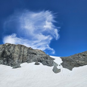 🏔️ Want to level up your alpine game in 2026?
We have a few spaces still open on our upcoming mountaineering skills courses — learn to move with confidence, make smart decisions in the mountains, and push past your limits! 💪
📍 Based at Caroline Hut — our private, heated alpine hut tucked into the heart of the Southern Alps — both courses combine expert guides, hands-on skills, and unforgettable mountain experiences. 
🔥 5 Day Introductory Mountaineering Course
Perfect for beginners or those new to alpine terrain. You’ll learn essential techniques like using crampons & ice-axe, ropework basics, snow and glacier travel, risk awareness and safe mountain movement — all while climbing Kaitiaki Peak and tackling real backcountry terrain. 
📅 Upcoming dates with spaces:
• 9–13 Feb 2026 — 2 spots
• 2–6 Mar 2026 — 2 spots
• 6–10 Apr 2026 — 3 spots
🔥 7 Day Intensive Mountaineering Skills Course
For adventurers who want a more thorough grounding in technical mountaineering. Includes advanced rope systems, glacier travel, crevasse rescue, pitched climbing, abseiling and more — tailored to conditions and group needs. 
📅 Dates with spaces:
• 3–9 Feb 2026 — 1 spot
• 30 Mar–5 Apr / 3 Apr — 1 spot
• 13–19 Apr 2026 — 2 spots
✨ Why join? Hands-on skills from IFMGA/NZMGA guides, small group ratios, stunning alpine terrain, and the confidence to explore and learn skills safely. Both courses are unique chances to build real mountaineering ability in real mountain terrain — from your first step up the glacier to advanced techniques. 
👉 DM or hit the link in bio to book — our courses have been very popular this summer and these spaces go fast! 🏃🏽♀️
🔗 https://alpinerecreation.com/new-zealand-alpine-climbing-mountaineering-instruction-and-guided-ascents/mountaineering-skills-and-alpine-climbing-courses
📸 @pablo_borjas
#mountaineering #alpineclimbing #learnmountaineering #mountainskills #learntoclimb - 🏔️ Want to level up your alpine game in 2026? 7