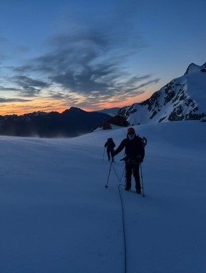 Five epic days up at Plateau Hut for our Specialized Alpine Climbing Course — sunrises that stopped us in our tracks, a couple of stormy days to keep things real, and a whole lot of learning in between.
From glacial rope work and pre-emptive decision making to crampon/ice axe skills, moving together and pitched climbing, Sophia and Max spent plenty of time on the sharp end. We even squeezed in summits of both Glacier Dome and ANZAC Peaks.
When the weather didn’t play ball, the hut turned into a classroom with kitchen-table crevasse rescue sessions with a super fun, sociable crew.
To wrap things up, we headed to Red Arête at Sebastopol Bluffs for a day on warm rock.
What a week! 🌄🧗♂️❄️
📸 @millermountainguides
🔗 https://alpinerecreation.com/new-zealand-alpine-climbing-mountaineering-instruction-and-guided-ascents/mountaineering-skills-and-alpine-climbing-courses/specialized-alpine-climbing-course
#alpineclimbing #mountaineering #climbingcourse #southernalps #aoraki #plateauhut #glacierdome #anzacpeaks #climbon #crampons #iceaxe #crevasserescue #glaciertravel #mountainguide #weareifmga #sebastopolbluffs #alpinelife #nzadventures #mountaintraining - Five epic days up at Plateau Hut for our Specialized Alpine Climbing Course — sunrises that stopped us in our tracks, a couple of stormy days to keep things real, and a whole lot of learning in between. 7