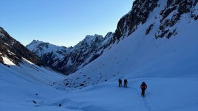 Big thanks to Alex for sharing these awesome shots from our recent ski touring trip in the Cass Valley 🙌
❄️ Fresh snow, big smiles and incredible scenery made for a memorable few days exploring one of our favourite backcountry playgrounds.
Ready to make your own tracks? ⛷️🏔️
📸 A. Warnaar
#CassValley #CassValleySkiTouring #SkiTouringNZ #BackcountrySkiing #Splitboarding #SkiUphill #EarnYourTurns #TekapoAdventures #FalconsNest #AlpineRecreation #NZMGA #GuidesLife - Big thanks to Alex for sharing these awesome shots from our recent ski touring trip in the Cass Valley 🙌 ❄️ Fresh snow, big smiles and incredible scenery made for a memorable few days exploring one of our favourite backcountry playgrounds. 9