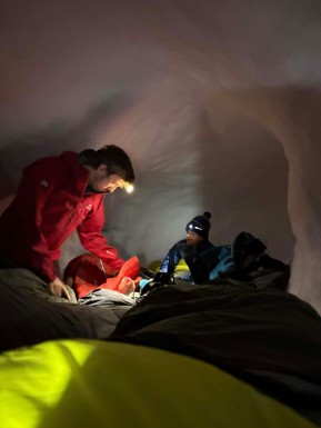 Five days. Big mountains. Lots of learning. ⛰️🧗🏽♀️
Last week on our Introductory Mountaineering Course at Caroline Hut — in the shadow of the mighty Aoraki / Mount Cook — our crew went from rock climbs to glacier travel, ridge routes and a summit of Kaitiaki Peak.
We covered so many skills, including: alpine packing + clothing, movement on snow and rock, knots and belays, weather and route finding, avalanche awareness + rescue, self-arresting, roping up for glacier travel — then topped it off by building a snow cave and sleeping in it ❄️🤙
From Ball Pass to the summit of Kaitiaki and back down, everyone finished stronger, smarter, and ready for their next step into the alpine world.
Keen to start your mountain journey?
Spaces are available on upcoming courses.
📸 P. Stevens & crew
🔗 https://alpinerecreation.com/new-zealand-alpine-climbing-mountaineering-instruction-and-guided-ascents/mountaineering-skills-and-alpine-climbing-courses/introductory-mountaineering-course
#BeginnerMountaineering #IntroToMountaineering #MountainSkills #MountainExperience #AlpineSkills #AorakiMtCook #GlacierTravel #SnowCave #KaitiakiPeak #NZMountains #CarolineHut #SouthernAlps #LearnTheRopes #AlpineRecreation #NZMGA #GuideLife - Five days. 3
