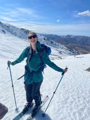 When the Main Divide was socked in with storm clouds, we made the classic move: go east! ☀️⛷️
While Mount Cook was getting hammered, Fox Peak delivered sunshine, soft snow and plenty of laughs on the slopes. Sometimes the best ski day is just about escaping the weather and finding where the sun shines. Oh and there were pockets of powder and good corn too 🤙
📸 @vindy_hlt
#FoxPeak #GoEast #SkiingNZ #NZWeather #Norwester #BackcountrySkiing #SkiTouring #NZMGA #AlpineRecreation #GuidesLife #ClubFieldsNZ - When the Main Divide was socked in with storm clouds, we made the classic move: go east! 6