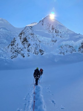 Stunning day snowshoeing up at Plateau Hut and Glacier Dome today.
📸 @biaboucinhas @pablo_borjas
#snowshoeing #wintermountaineering #aorakimountcook #plateauhut #glaciertrek - Stunning day snowshoeing up at Plateau Hut and Glacier Dome today. 2