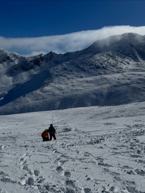 Last weekend’s MSC Avalanche Skills Course 1 combined classroom sessions at Edelweiss Lodge in Tekapo with practical field training at Mt Dobson — the perfect classroom for learning how to travel safely in avalanche terrain.
Over the course we covered:
• Understanding avalanche terrain
• Interpreting the NZ Avalanche Advisory and weather forecasts
• Route selection and safe travel techniques
• Snowpack and stability observations
• Human factors and decision-making
• Avalanche transceiver, probe and shovel skills
• Companion rescue scenarios and emergency response
Whether you’re ski touring, splitboarding, mountaineering or snowshoeing, an avalanche course gives you the knowledge and confidence to recognise hazards, make better decisions and look after your partners in the backcountry.
Good judgement and preparation make all the difference. ⛷️🏔️
#AvalancheSkillsTraining #AvalancheAwareness #AvySavvy #AvalancheRescue #MountainSafety - Last weekend’s MSC Avalanche Skills Course 1 combined classroom sessions at Edelweiss Lodge in Tekapo with practical field training at Mt Dobson — the perfect classroom for learning how to travel safely in avalanche terrain. 3