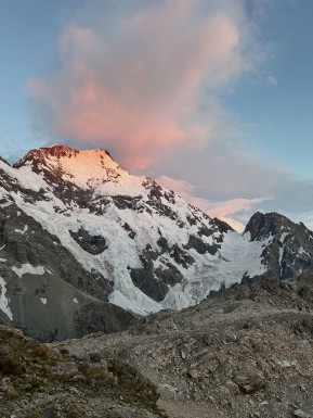 Sunrise over Tasman and Aoraki this morning. Strong winds up top, and cloud building ahead of the NW front. Time for us to leave before the storm, but also time for us to remember — today would’ve been Gottlieb’s 77th birthday ❤️
#AorakiMountCook #Sunrise #NZMountains #SouthernAlps #Mountaineering - Sunrise over Tasman and Aoraki this morning. 2