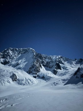 What a start to the alpine climbing season! Six magical days up high with Christoff from Germany, soaking up a dream weather window and kicking things off in style.
We sharpened the tools with some skills days on ANZAC Peaks and Glacier Dome, then set our sights on the big one. Aoraki put up a real fight — bullet-hard ice turned us around just shy of the summit — but a spectacular sunrise spilling over Mount Tasman made every swing and step worth it.
After a well-earned rest day at Plateau Hut (plus plenty of yarns with great crew), we snuck in a final mission: an ascent of Dixon Peak to wrap up the trip before catching the heli down.
Alpine climbing at its best — long days, firm conditions, the best weather window in months, big grins. Top time in the mountains! 🏔️✨
📸 @millermountainguides
#AorakiMountCook #DixonPeak #NZMountains #AlpineClimbing #PlateauHut #SouthernAlps #GuideLife #ClimbNZ #Mountaineering #Aoraki #Alpinism #ChasingSunrise #AlpineRecreation #WeAreIFMGA - What a start to the alpine climbing season! 11